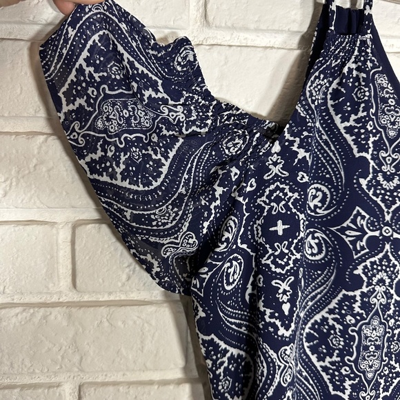 Reitmans Cold Shoulder Top | Lined | Handkerchief Print | Navy | XXL - Picture 4 of 6